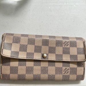 LOUIS VUITTON white Monogram checkered Wallet